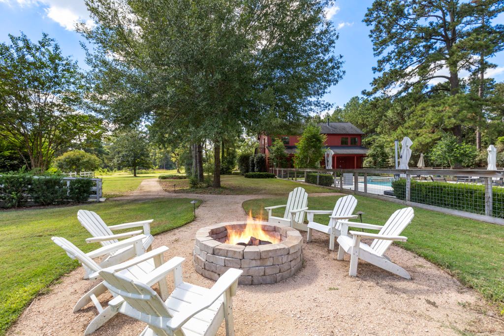 247 web or mls 1N0A1041