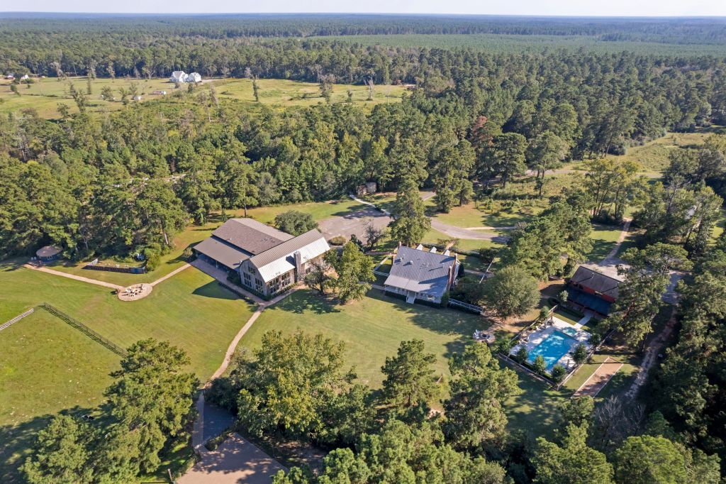 474 web or mls DJI 0096