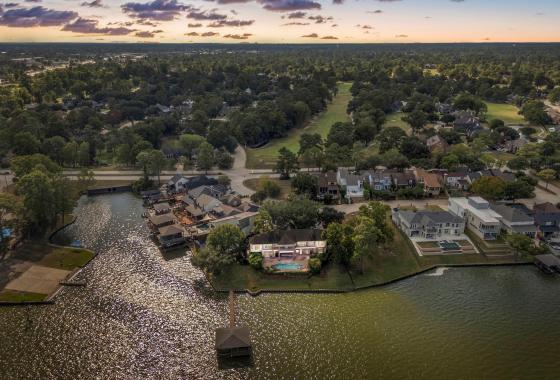 70795456 20130 Atascocita Lake Drive