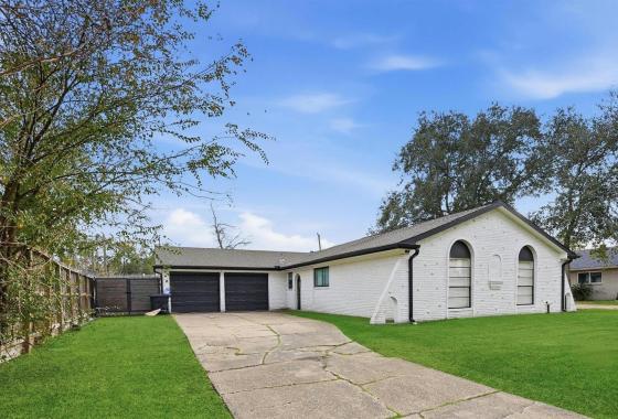 24873754 11935 Langdon Ln