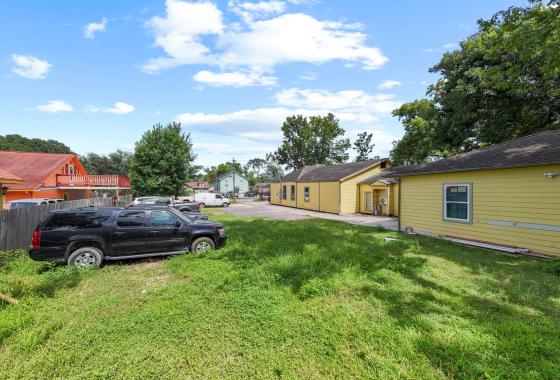 30858783 0 Appleton St