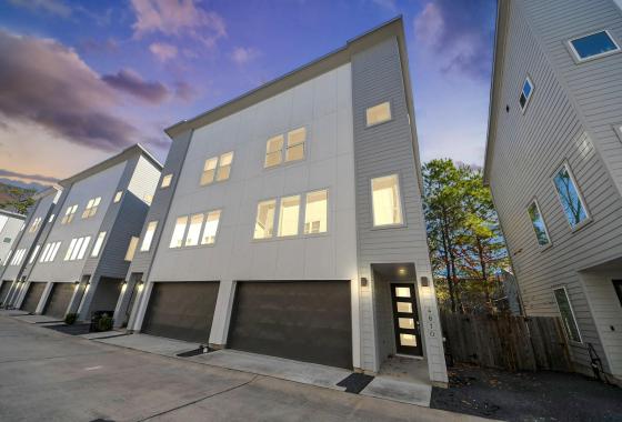 3190073 4810 Martin Oaks Lane