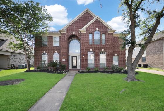 41862938 8215 Still Oak Lane