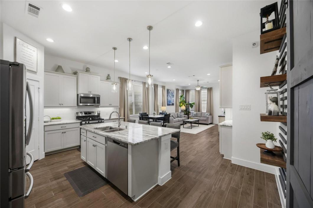 9999799 7806 Coco Verde Drive